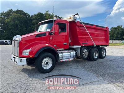 2020 Kenworth T880 TRI/A DUMP TRUCK 