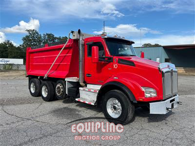 2020 Kenworth T880 TRI/A DUMP TRUCK 