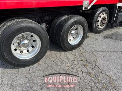2020 Kenworth T880 TRI/A DUMP TRUCK 
