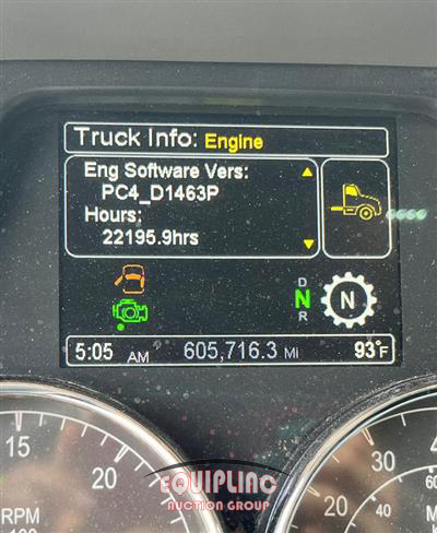 2019 Peterbilt 579 6X4 T/A SLEEPER TRUCK TRAC