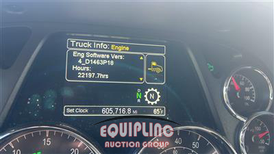 2019 Peterbilt 579 6X4 T/A SLEEPER TRUCK TRAC