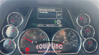 2019 Peterbilt 579 6X4 T/A SLEEPER TRUCK TRAC