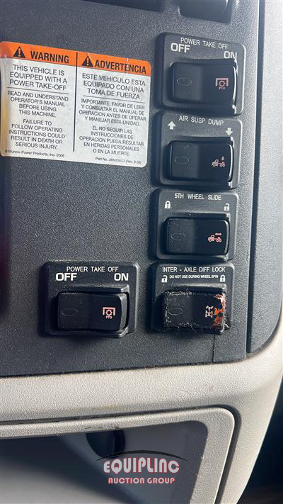 2019 Peterbilt 579 6X4 T/A SLEEPER TRUCK TRAC