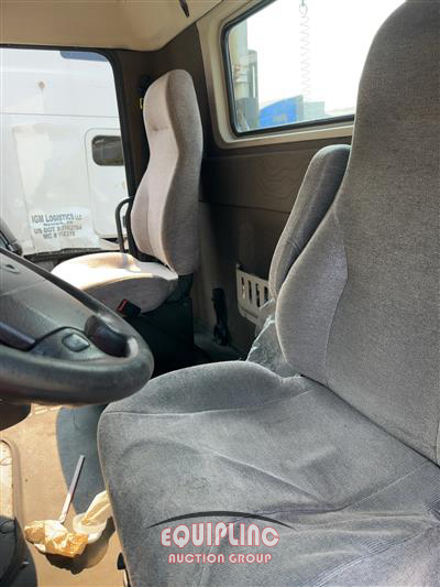 2016 Volvo VNL 6X4 T/A DAY CAB TRUCK
