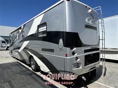 2004 Freightliner XC Chassis