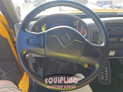 2019 International 4300 4X2 S/A FLATBED