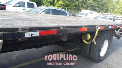2019 International 4300 4X2 S/A FLATBED