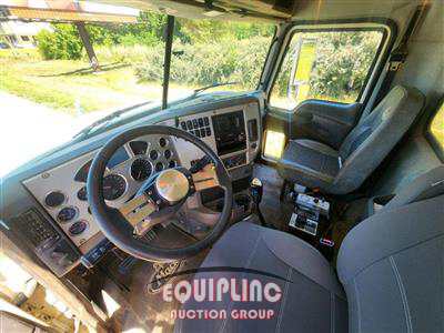 2017 Mack GRANITE GU713 QUAD AXLE DUMP T