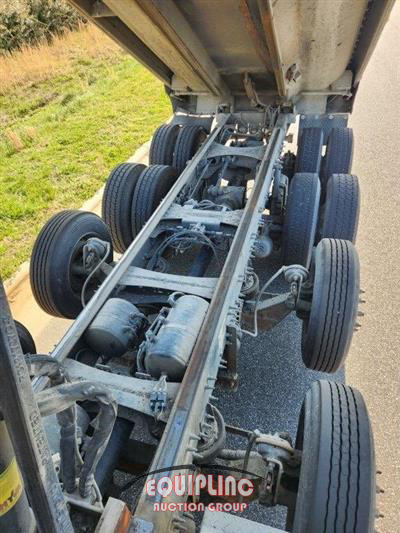 2020 Mack GR64F Quad Axle Dump Truck