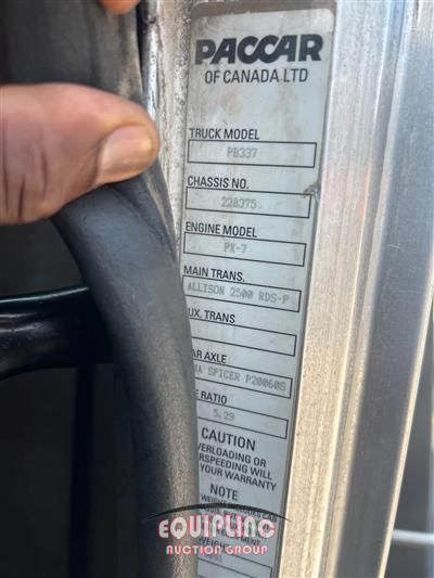 2019 Peterbilt 337 4X2 S/A ROLLBACK TRUCK