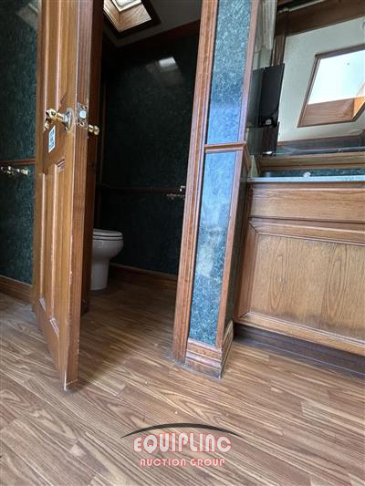 2005  RESTROOM 