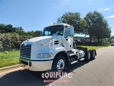 2012 Mack CXU613