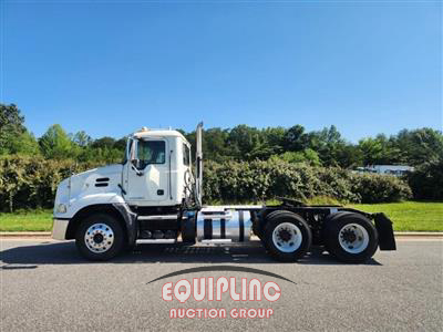 2012 Mack CXU613