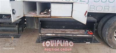 2008 International 4300 4XZ S/A CHIPPER TRUCK