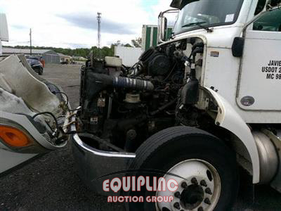 2020 Peterbilt 337 4X2 S/A 26FT NON CDL BOX T