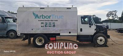 2008 International 4300 4XZ S/A CHIPPER TRUCK