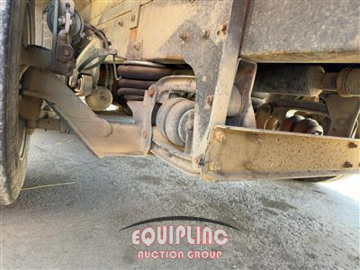 2013 Freightliner CASCADIA TRI/A DUMP TRUCK