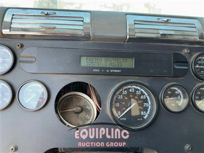 2013 Freightliner CASCADIA TRI/A DUMP TRUCK
