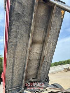 1996 Ford L8000