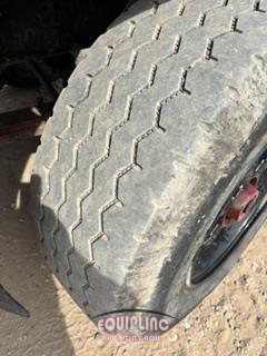 1996 Ford L8000
