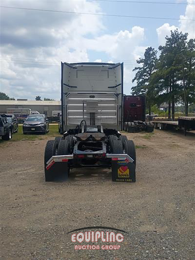 2018 Volvo VNL 670 6X4 T/A SLEEPER TRUCK 