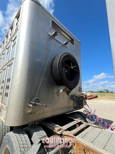 2023 BARRETT PDD53-3 53FT TRI/A LIVESTOCK T