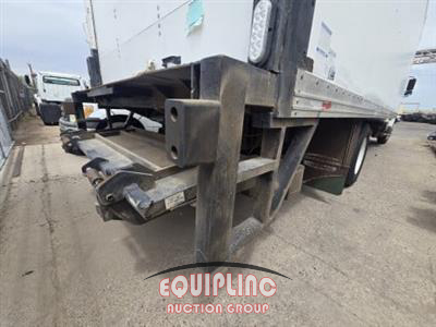 2017 Hino 268 4X2 S/A 26FT NON CDL BOX T