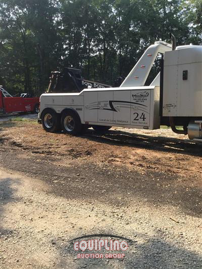2003 Kenworth T800 6X4 T/A 35TON WRECKER