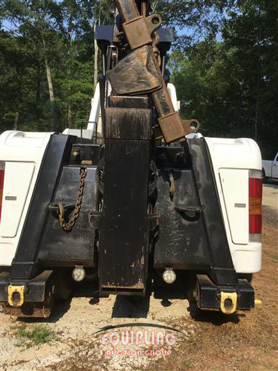2003 Kenworth T800 6X4 T/A 35TON WRECKER