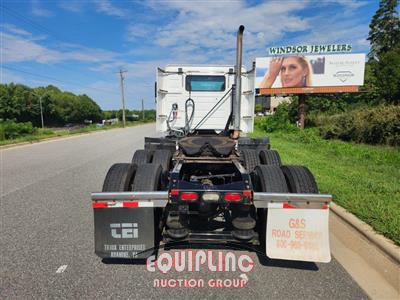 2014 Volvo VNL64T300 6X4 T/A DAY CAB TRUC