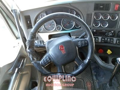 2018 Kenworth T680 T/A SLEEPER TRUCK