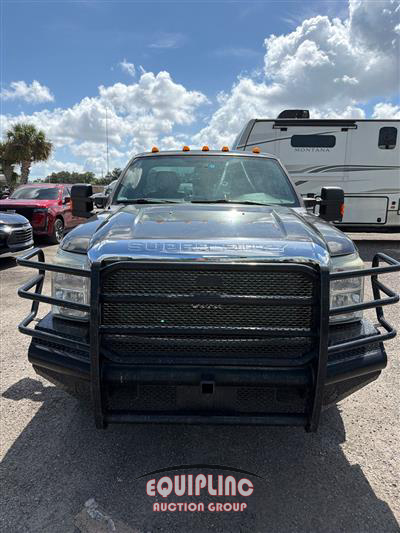 2015 Ford F350 4X4 SNATCH TRUCK