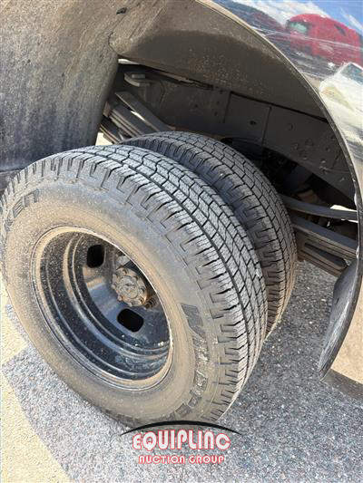 2015 Ford F350 4X4 SNATCH TRUCK