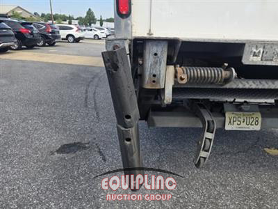 2019 International MV607 4X2 S/A 26FT NON CDL BOX