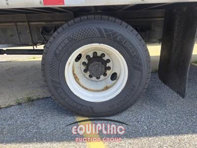 2019 International MV607 4X2 S/A 26FT NON CDL BOX