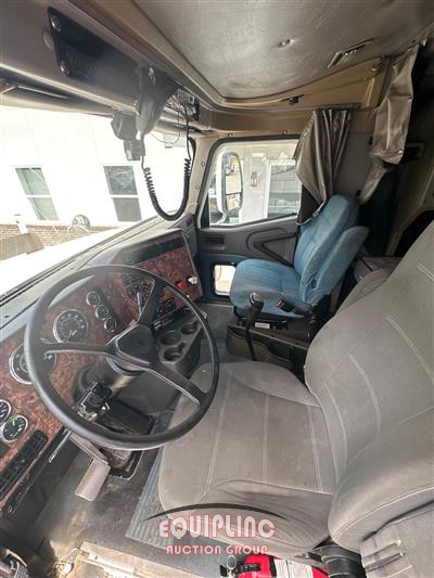 2000 International 9200I