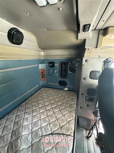 2000 International 9200I