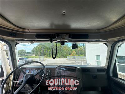 2000 International 9200I