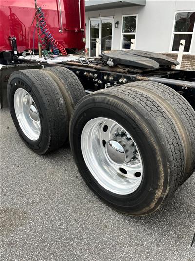 2005 Peterbilt 379