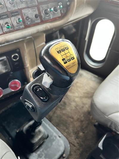 2005 Peterbilt 379