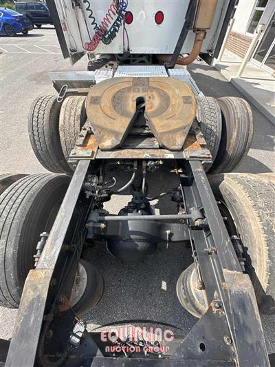 2006 International L9427