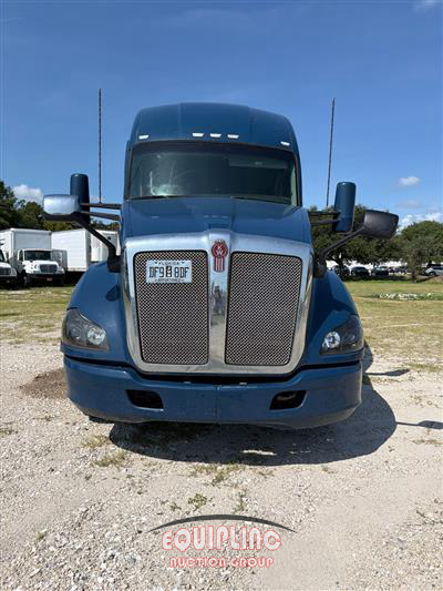 2020 Kenworth T680 6X4 T/A SLEEPER TRUCK TRA