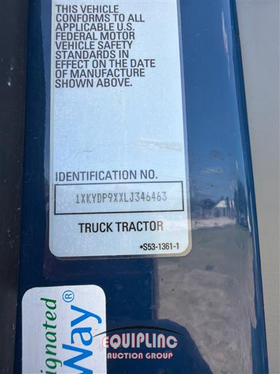 2020 Kenworth T680 6X4 T/A SLEEPER TRUCK TRA