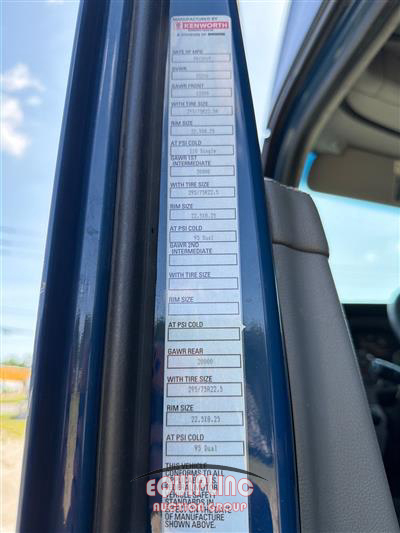 2020 Kenworth T680 6X4 T/A SLEEPER TRUCK TRA