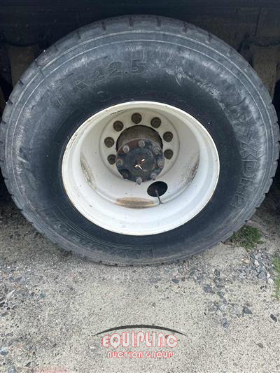 2015 Freightliner M2