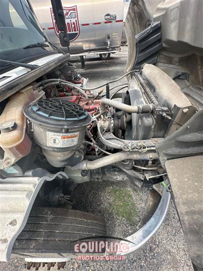 2015 Freightliner M2