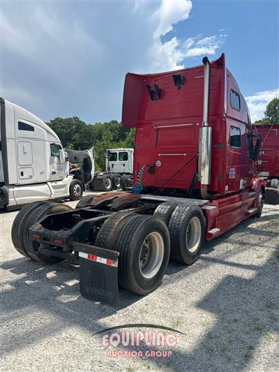 2008 Volvo VNL