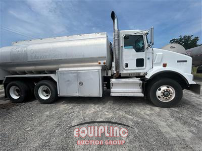 2009 Kenworth T8 Series
