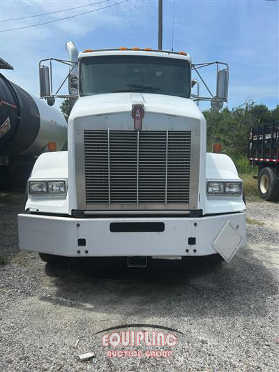 2009 Kenworth T8 Series