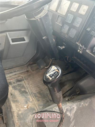 1992 International 4900 FUEL TRUCK